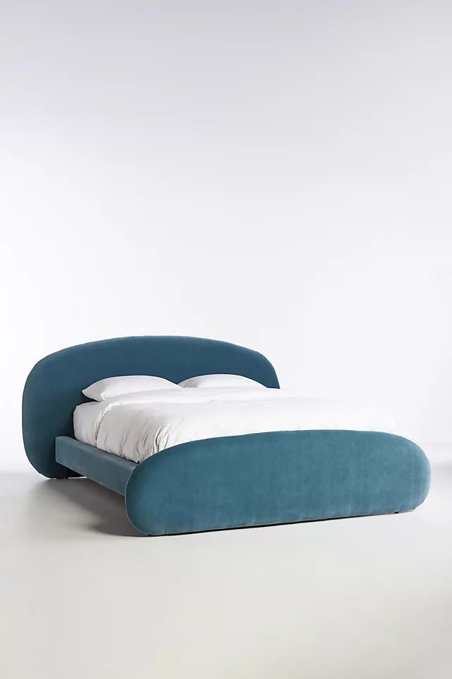 The Tiara Bed