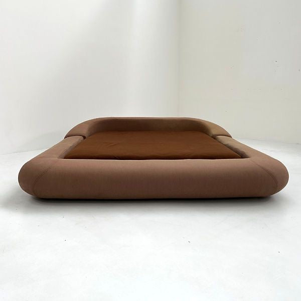 The Pluto Bed