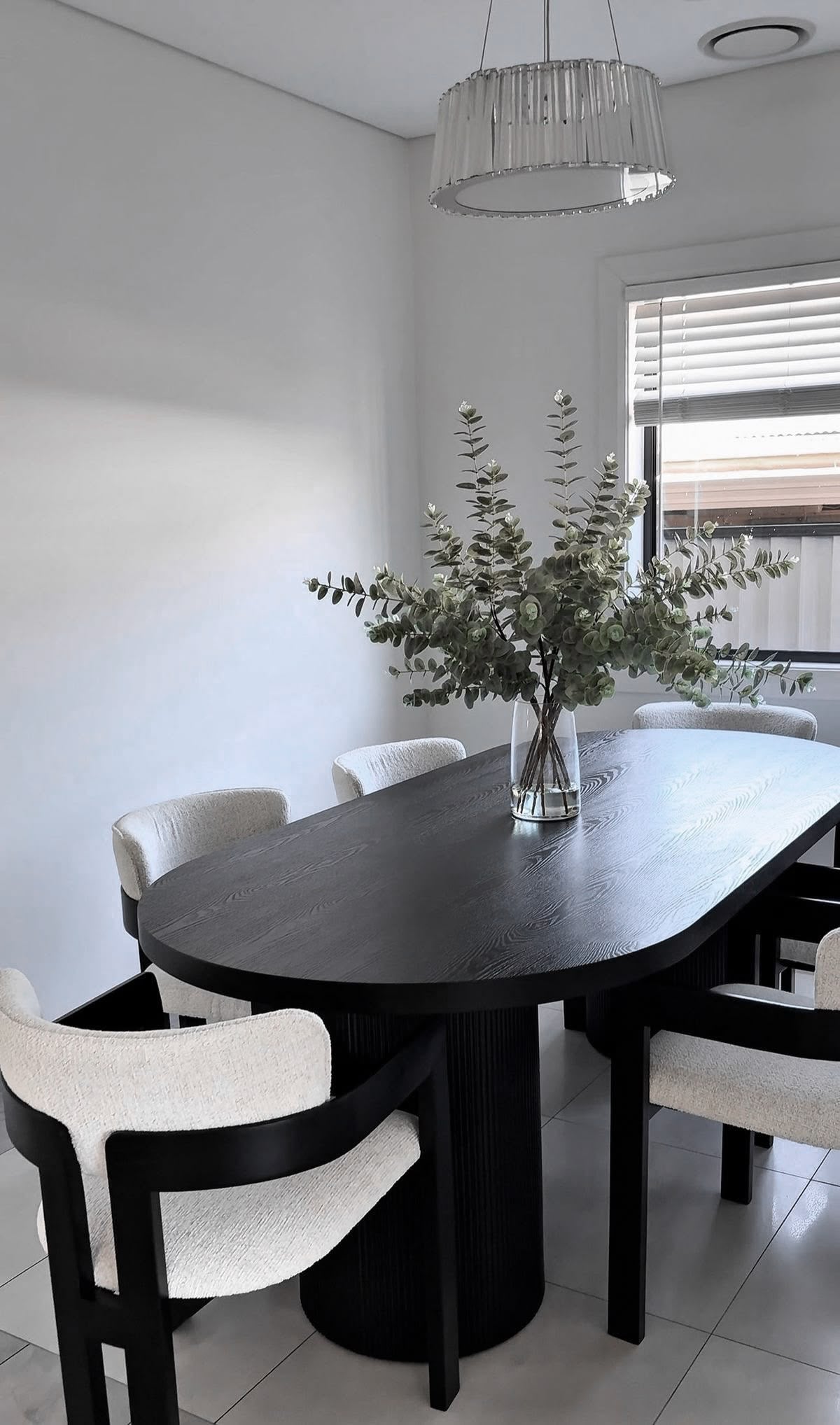 The Jora Dining Set
