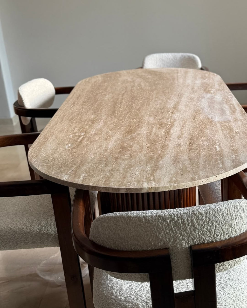 Trav Dining Table Table