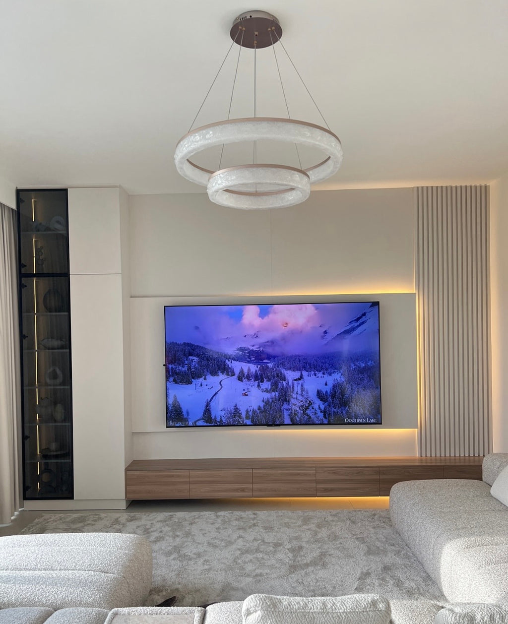 Dynamic TV Stand