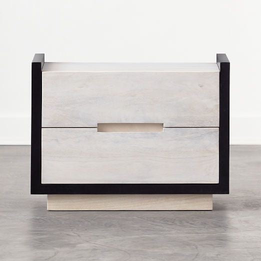 The Skyler Pedestal